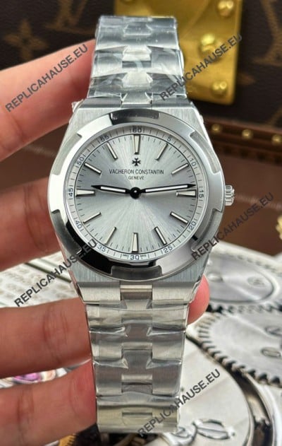 Vacheron Constantin Super Clone Overseas Ultra-Thin 2000V Edition Watch in Steel Dial 