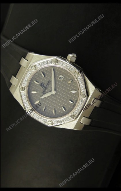 Audemars Piguet Royal Oak Ladies Quartz Replica Watch in Steel Case