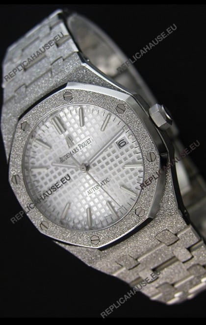 Audemars Piguet Royal Oak Frosted Self-Winding White Gold White Dial 1:1 Mirror Replica Watch 