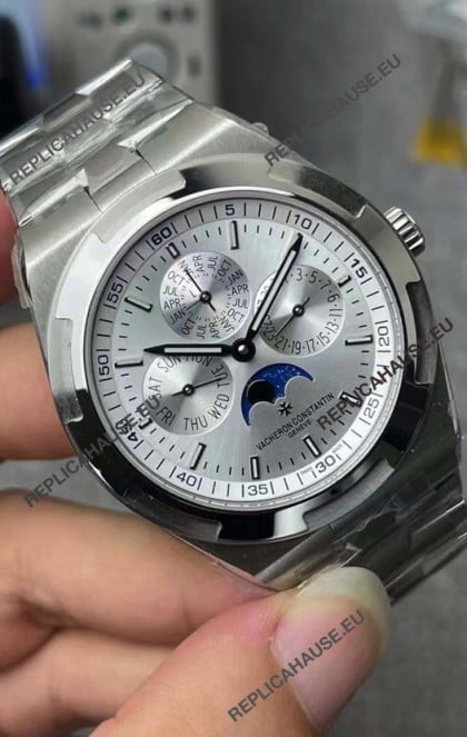 Vacheron Constantin Overseas Perpetual Calendar Ultra-Thin Steel Dial with Steel Strap