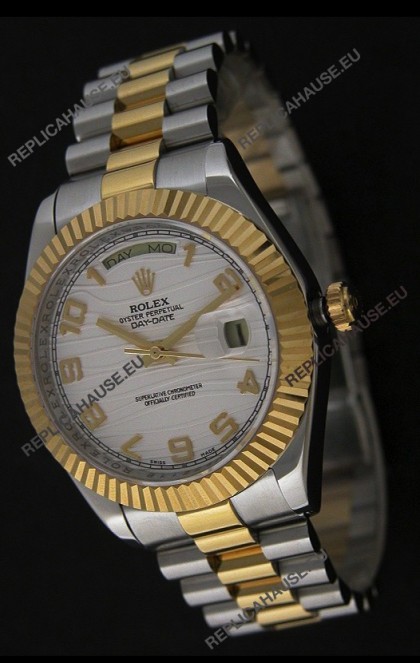 Rolex Day Date Just JapaneseÂ Replica Two Tone Gold Watch in White Stripe Pattern Dial