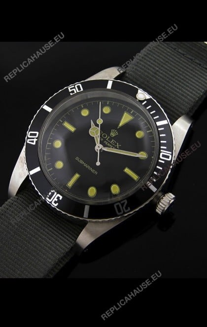 RolexÂ Submariner Swiss Replica Watch in Domed Crystal Grey Nylon Strap