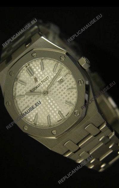 Audemars Piguet Royal Oak Ladies White Dial 33MM - 1:1 Mirror Replica Edition