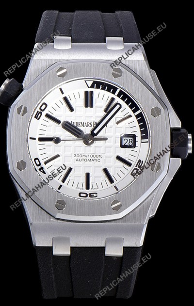 Audemars Piguet Royal Oak Diver Swiss Replica Watch White Dial 1:1 Quality 3120 Movement 904L Steel 