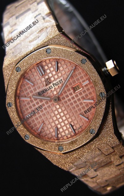 Audemars Piguet Royal Oak Frosted Rose Gold QUARTZ Watch Champange Dial 33MM - 1:1 Mirror Replica 
