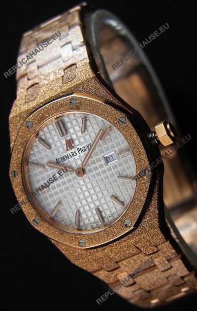 Audemars Piguet Royal Oak Frosted Rose Gold QUARTZ Watch White Dial 33MM - 1:1 Mirror Replica 