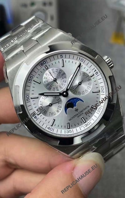 Vacheron Constantin Overseas Perpetual Calendar Ultra-Thin Steel Dial with Steel Strap