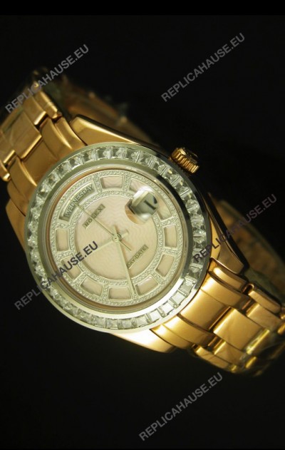 Rolex Day Date Swiss Watch in Yellow Gold Case